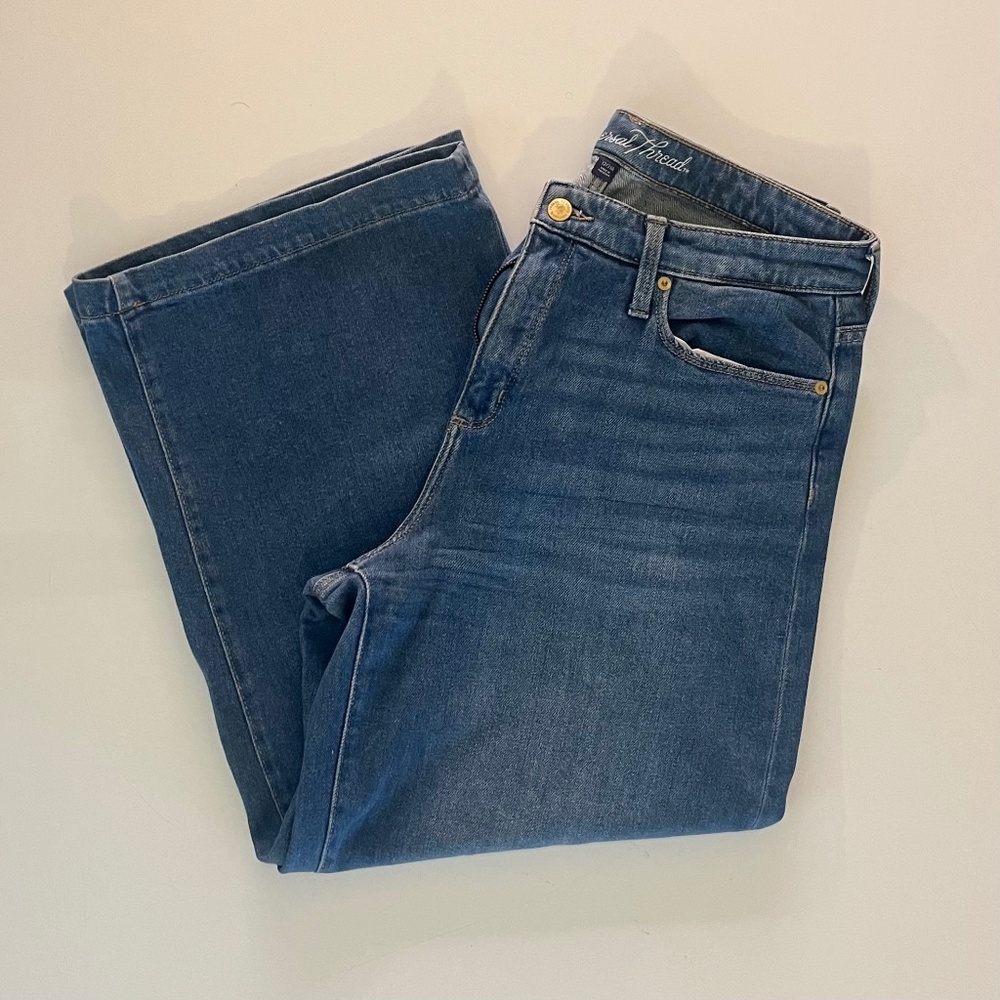 Universal Thread Blue Flare & Wide Leg Jeans